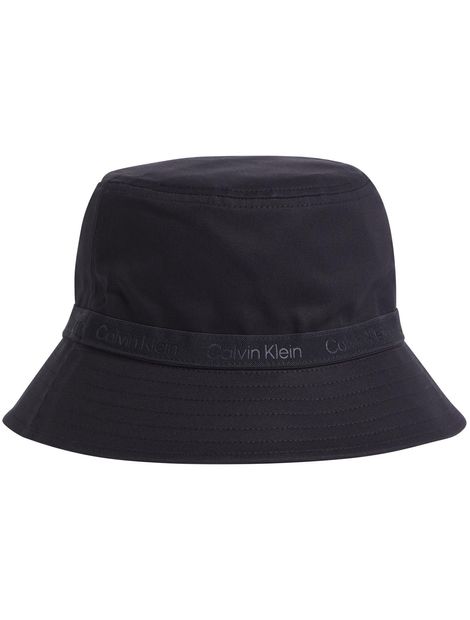 Gorro-bucket-con-logo-tape