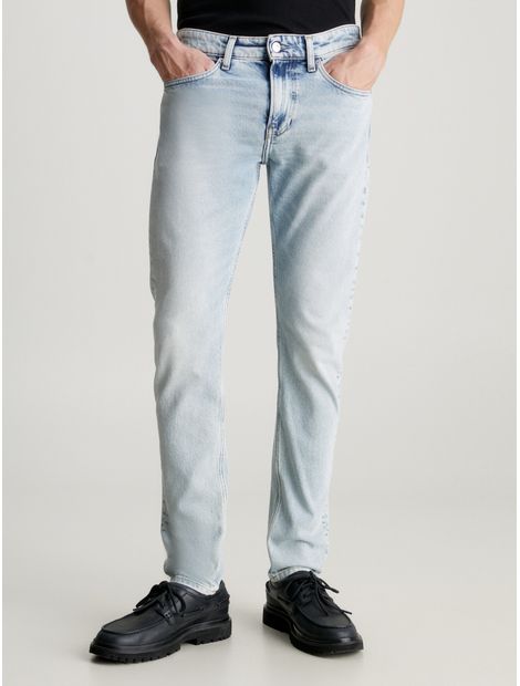 -Slim-Tapered-jeans