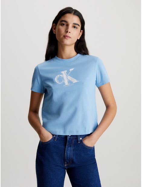 Camiseta-cropped-con-monograma