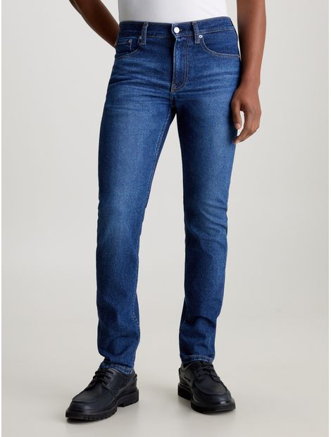 Slim-Tapered-jeans
