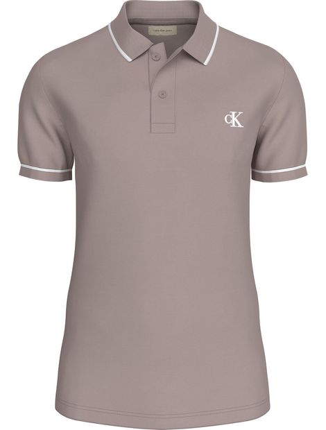 Polo-slim-con-ribete-en-contraste