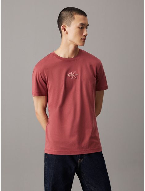 Camiseta-con-monograma