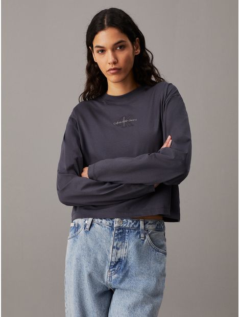 Camiseta-holgada-de-manga-larga