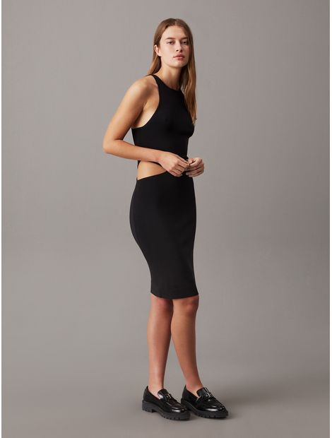 Vestido-de-punto-slim-con-corte