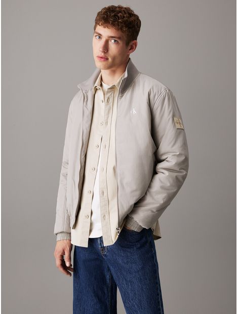 Chaqueta-de-nailon-acolchada-con-cremallerea